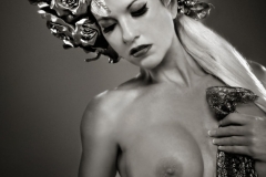 ARTISTIC-FASHION-NUDE-PHOTOGRAPHY